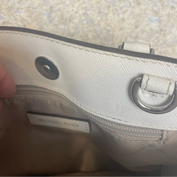 Michael Kors Camille small leather satchel optic white EUC - Picture 15 of 15